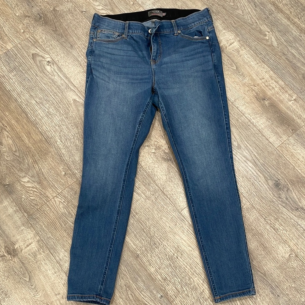 Torrid Bombshell Skinny jeans 16R